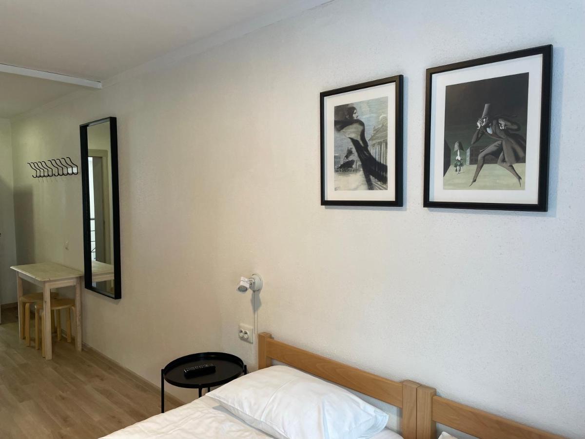 Gogol Mini Hotel Брест Экстерьер фото