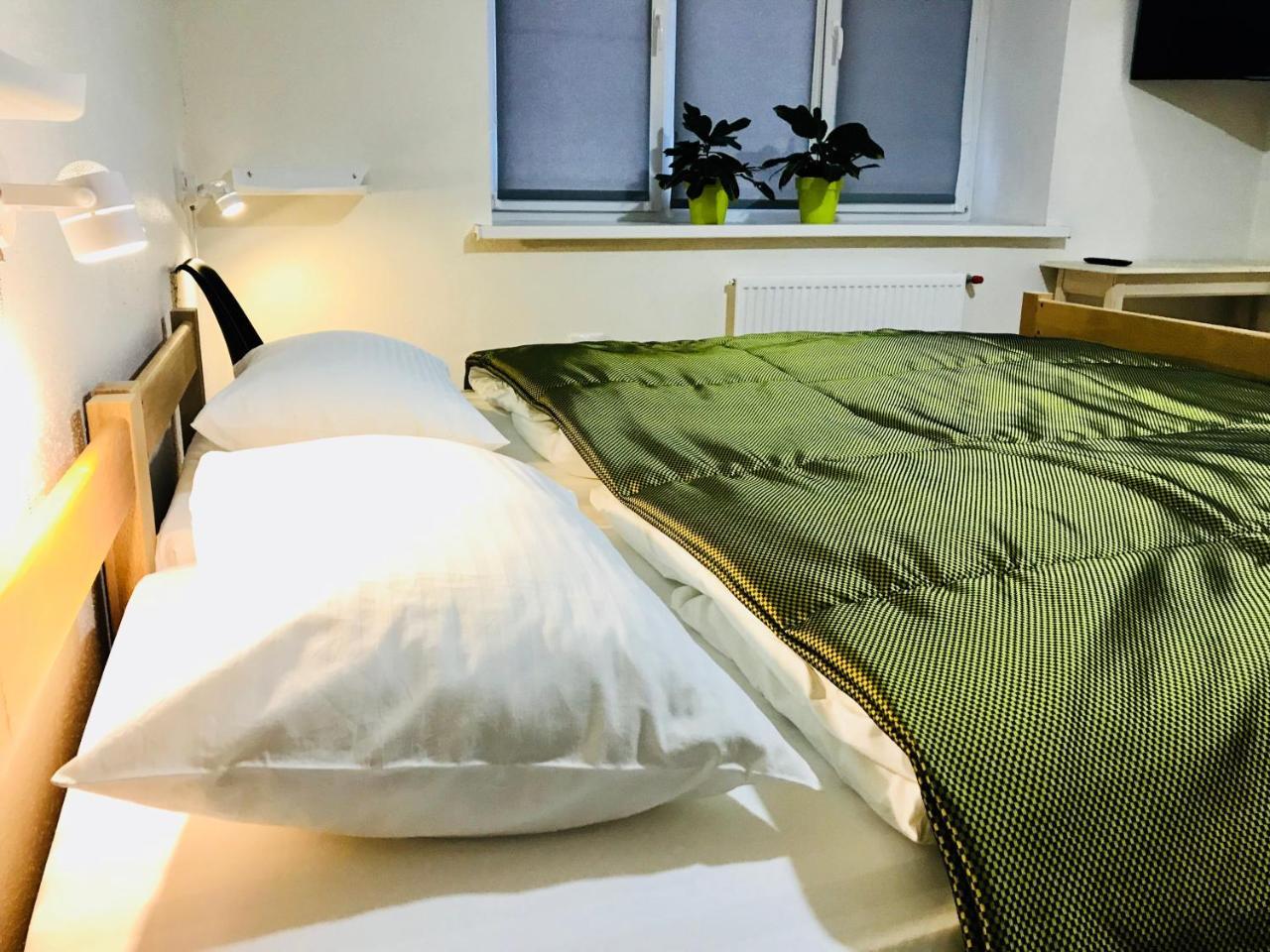 Gogol Mini Hotel Брест Экстерьер фото