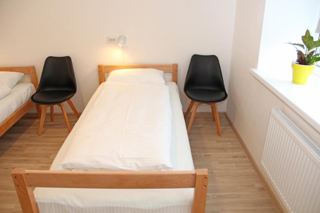 Gogol Mini Hotel Брест Экстерьер фото